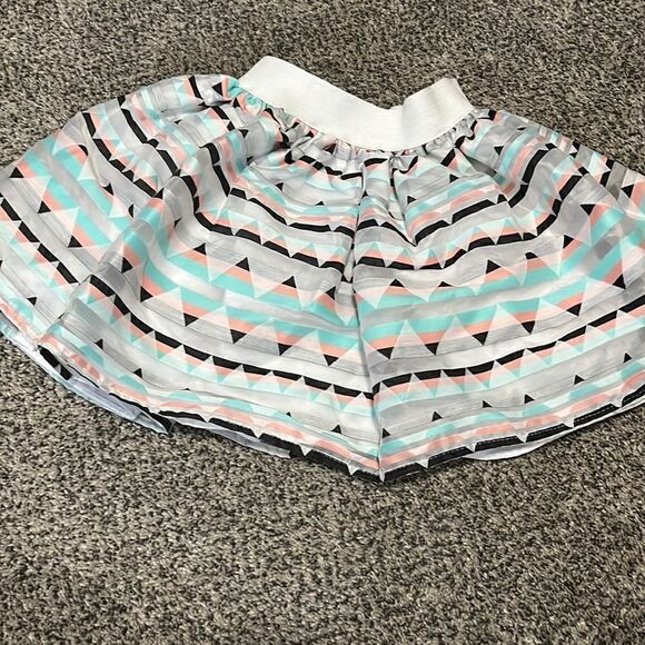 Pippa and Julie Skirt - Organza patterned over white - Size 7 - Picture 1 of 4